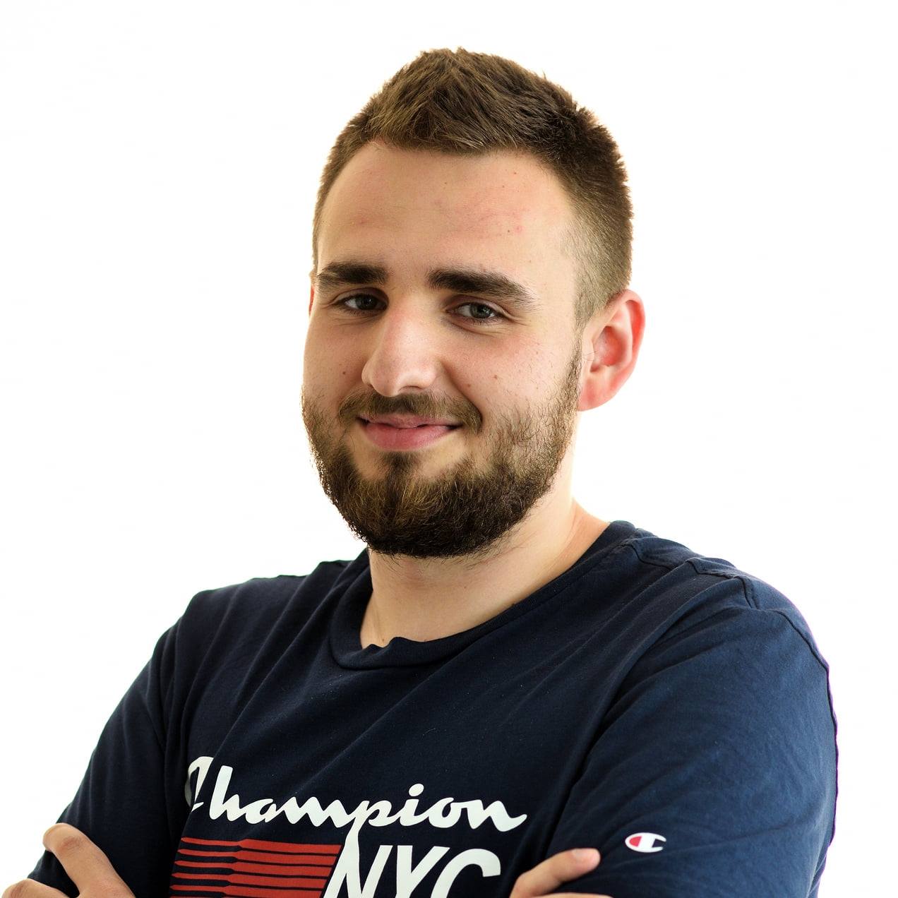 Jakub Kowalski - Frontend Developer, zdjęcie profilowe programisty React i JavaScript